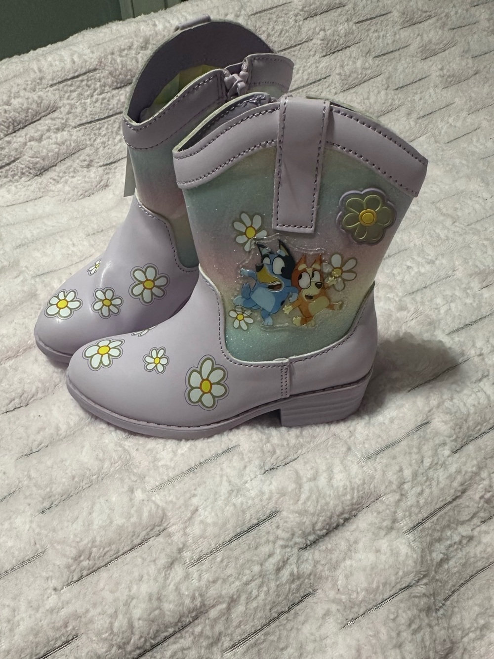 Girls' Lavender Daisy Western Boots with Character Accent size 7